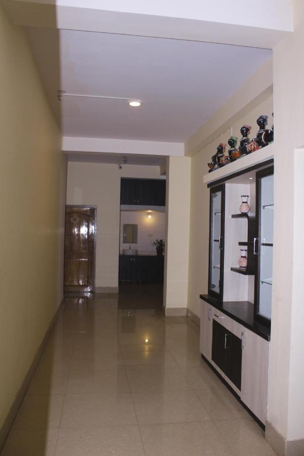 Chetan Inn Hotel Bhubaneswar Exterior foto